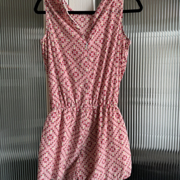 Gap Romper - Picture 2 of 9